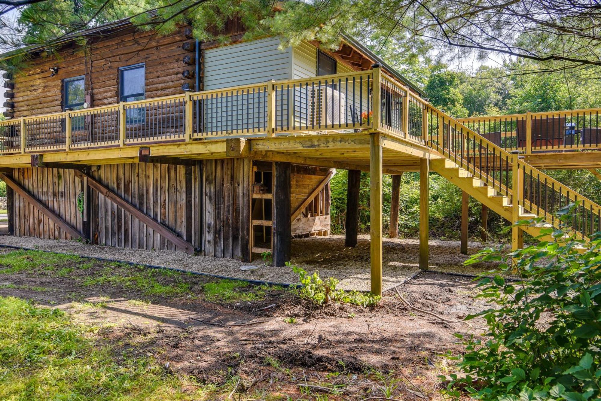 Вилла Fairhaven Harbor-Front Gem - Steps From The Water! Экстерьер фото